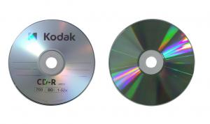 KODAK CD-R 52x 700MB 5-Pack Slim Case-Disc Surface